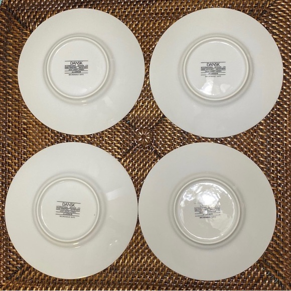 Set of 4 ~DANSK TAPESTRIES WINTER WHITE 6” Saucers ~Discontinued - Picture 3 of 10